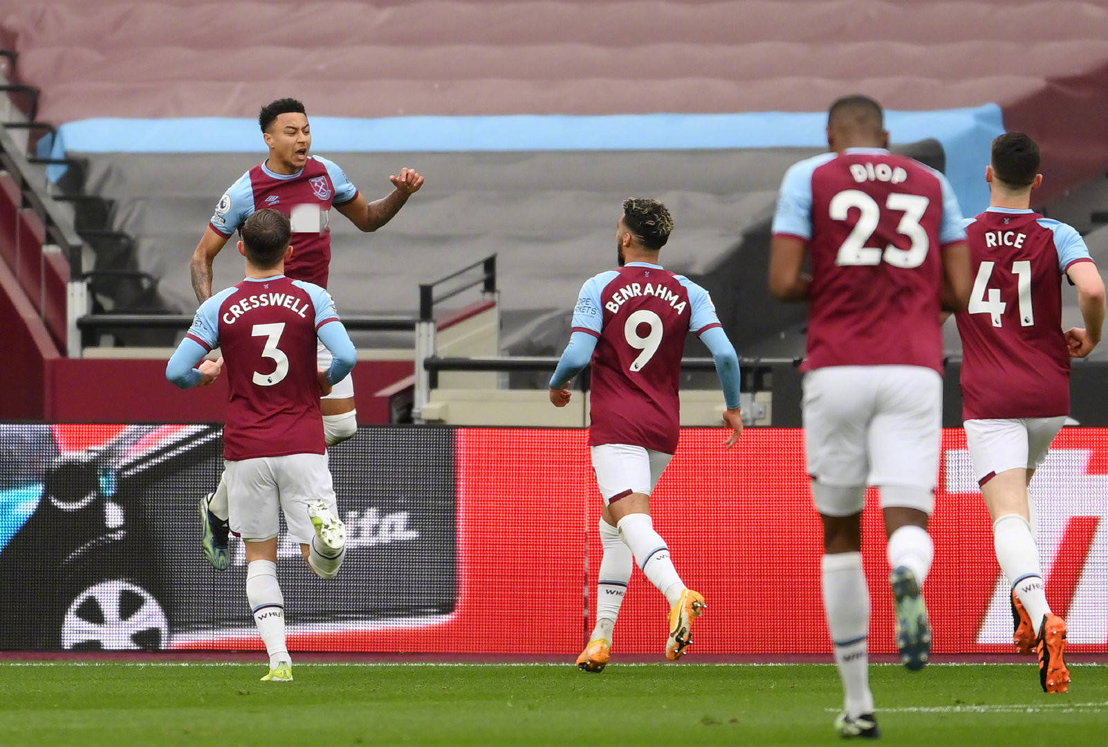 次反击中发 次反击中发